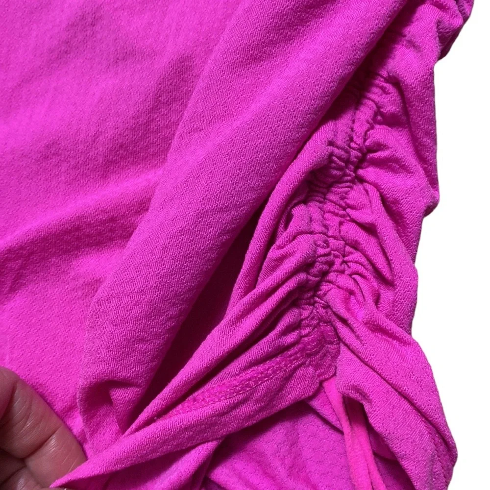 Lululemon Pink Swim Athletic Yoga Top 4